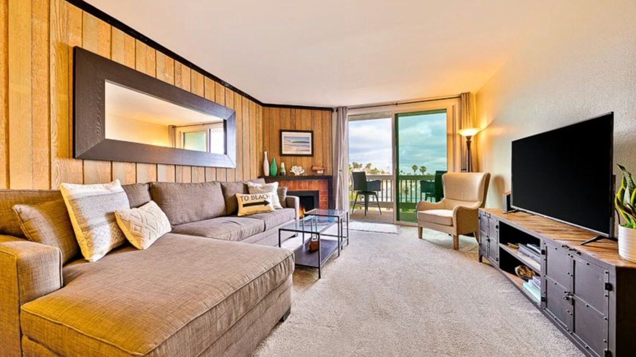 Photo of Livingroom in Townsite