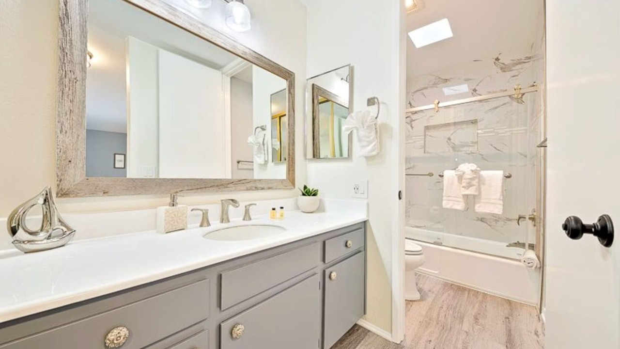 Photo of Bathroom in Townsite