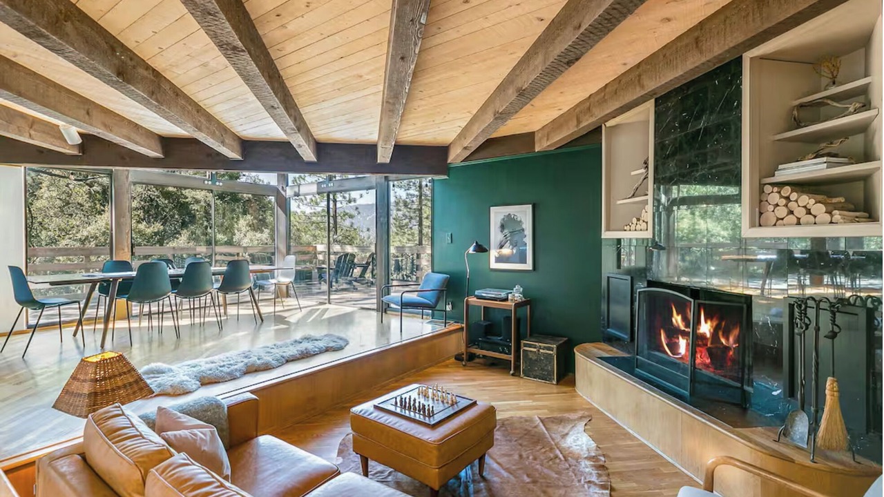 Photo of Livingroom in Pine Mountain Club