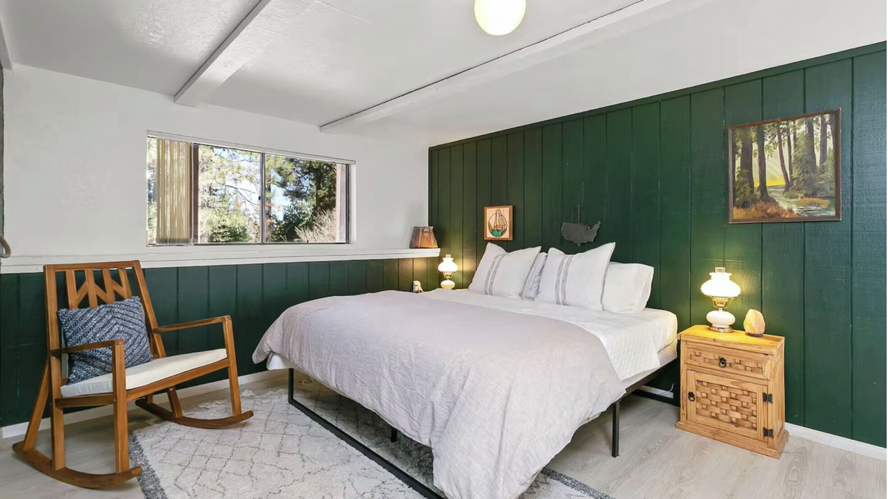 Photo of Bedroom in Pine Mountain Club