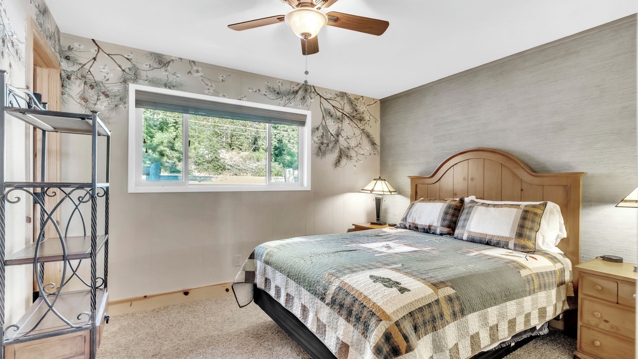 Photo of Bedroom in East Shore