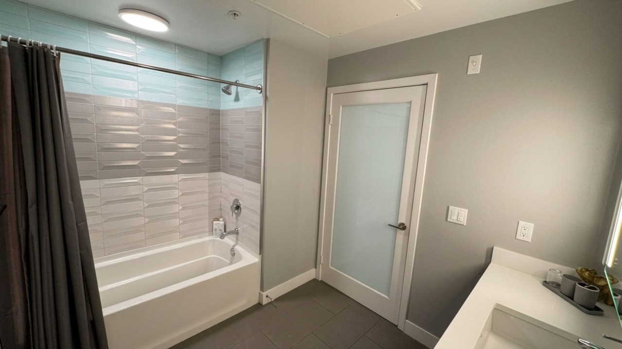 Photo of Bathroom in Fairfax District