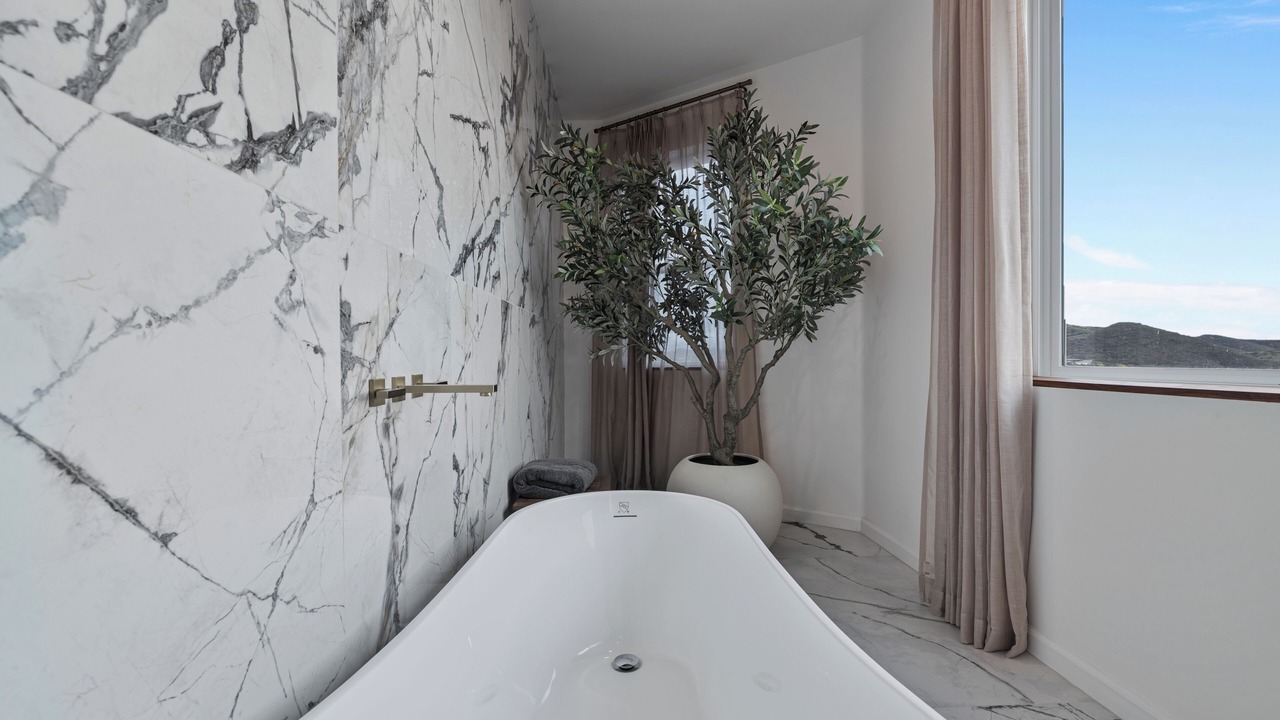 Photo of Bathroom in Vista