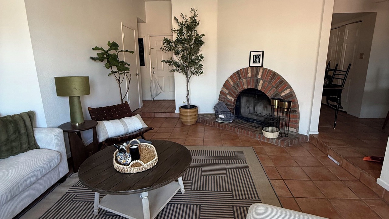 Photo of Livingroom in Yuma