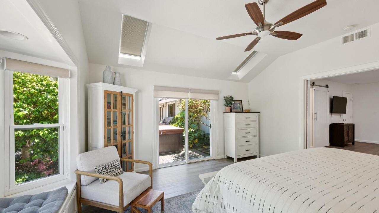Photo of Bedroom in Santa Rosa
