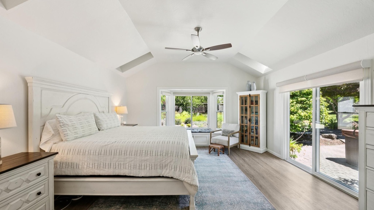Photo of Bedroom in Santa Rosa
