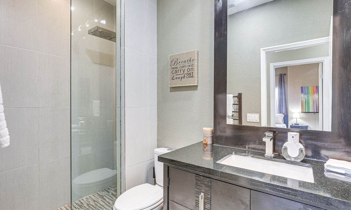 Photo of Bathroom in Desert Park Estates