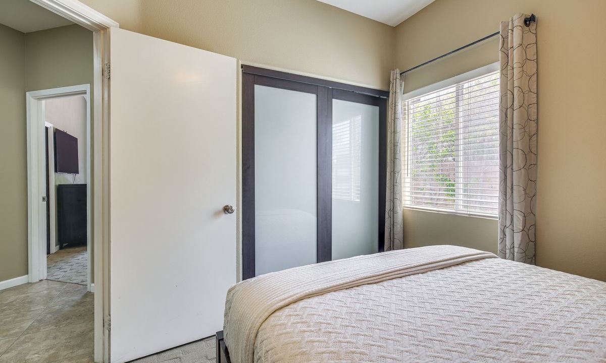 Photo of Bedroom in Desert Park Estates