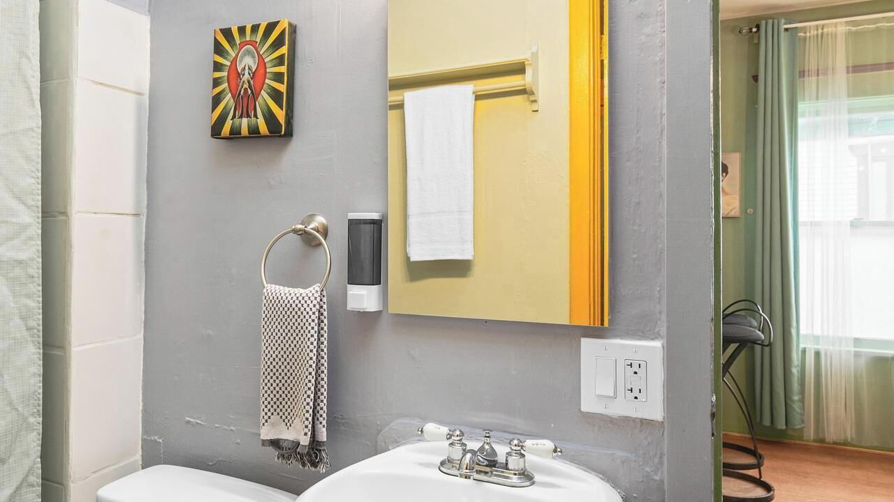 Photo of Bathroom in University Heights