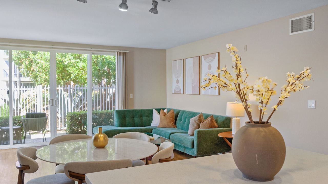 Photo of Livingroom in Marina del Rey