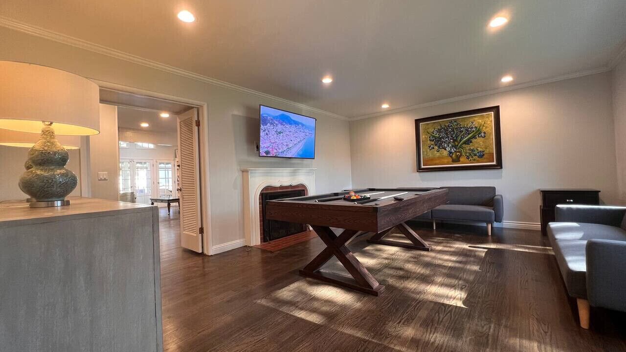 Photo of Livingroom in West Floral Park