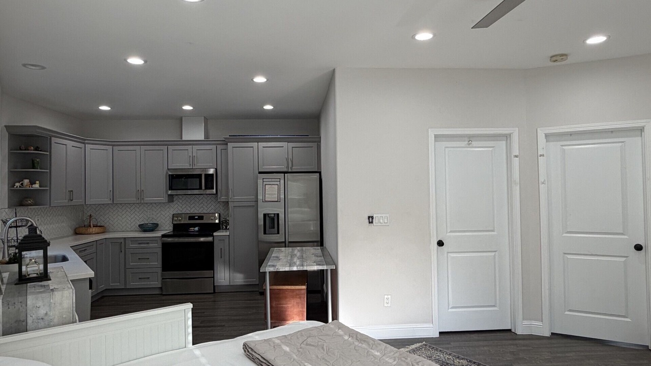 Photo of Bedroom in Newark