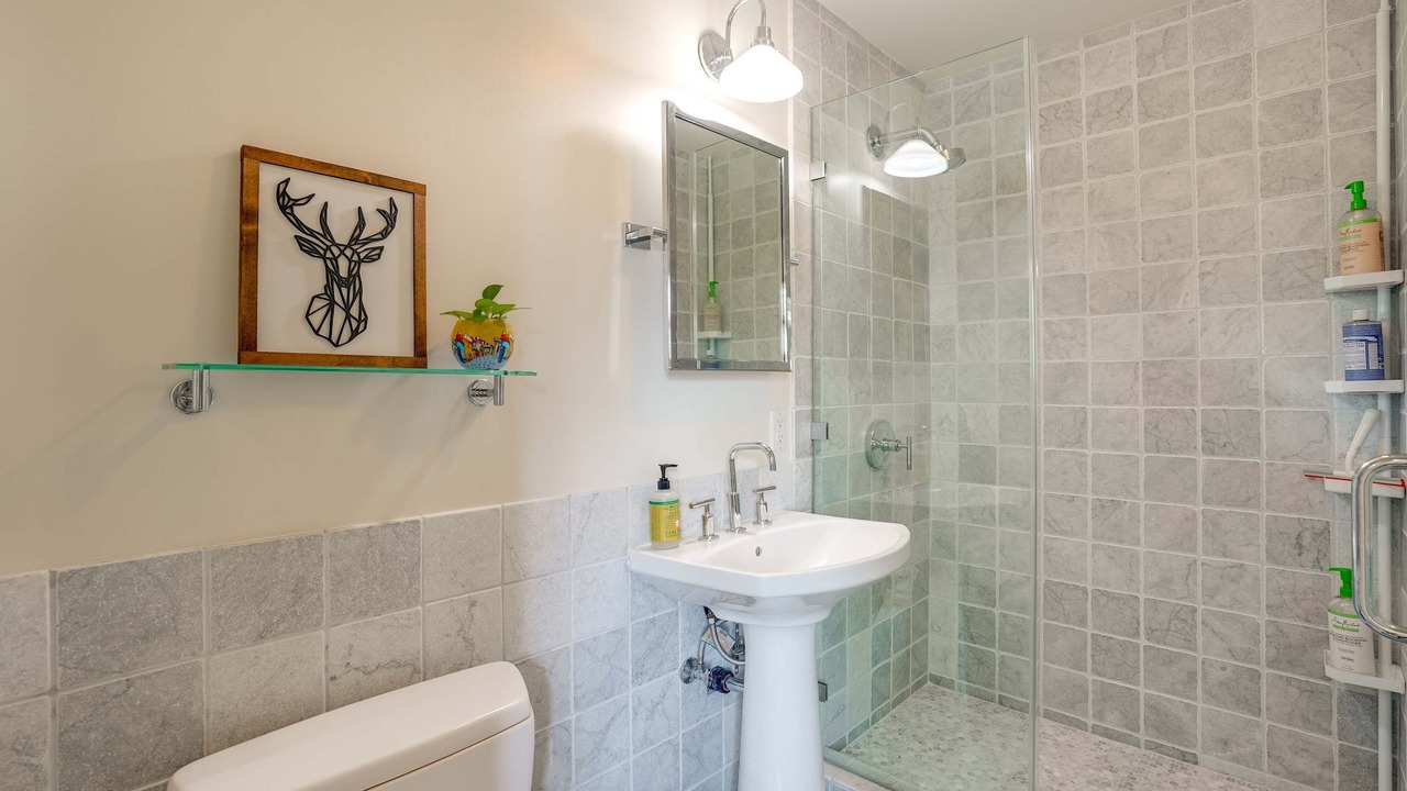 Photo of Bathroom in Berkeley Hills