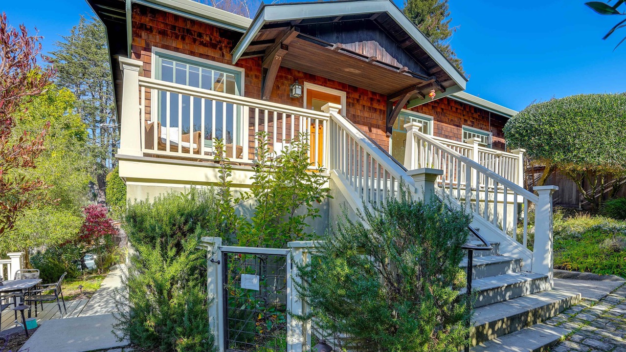 Photo of Outdoor in Berkeley Hills