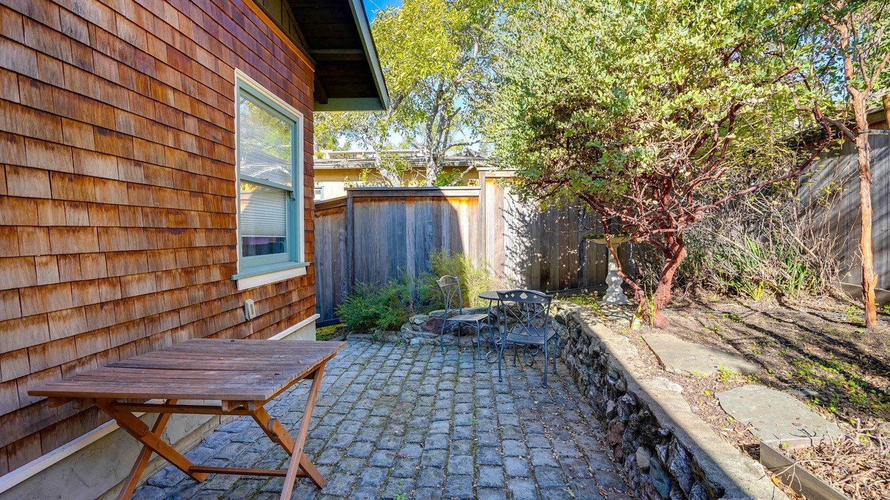 Photo of Outdoor in Berkeley Hills