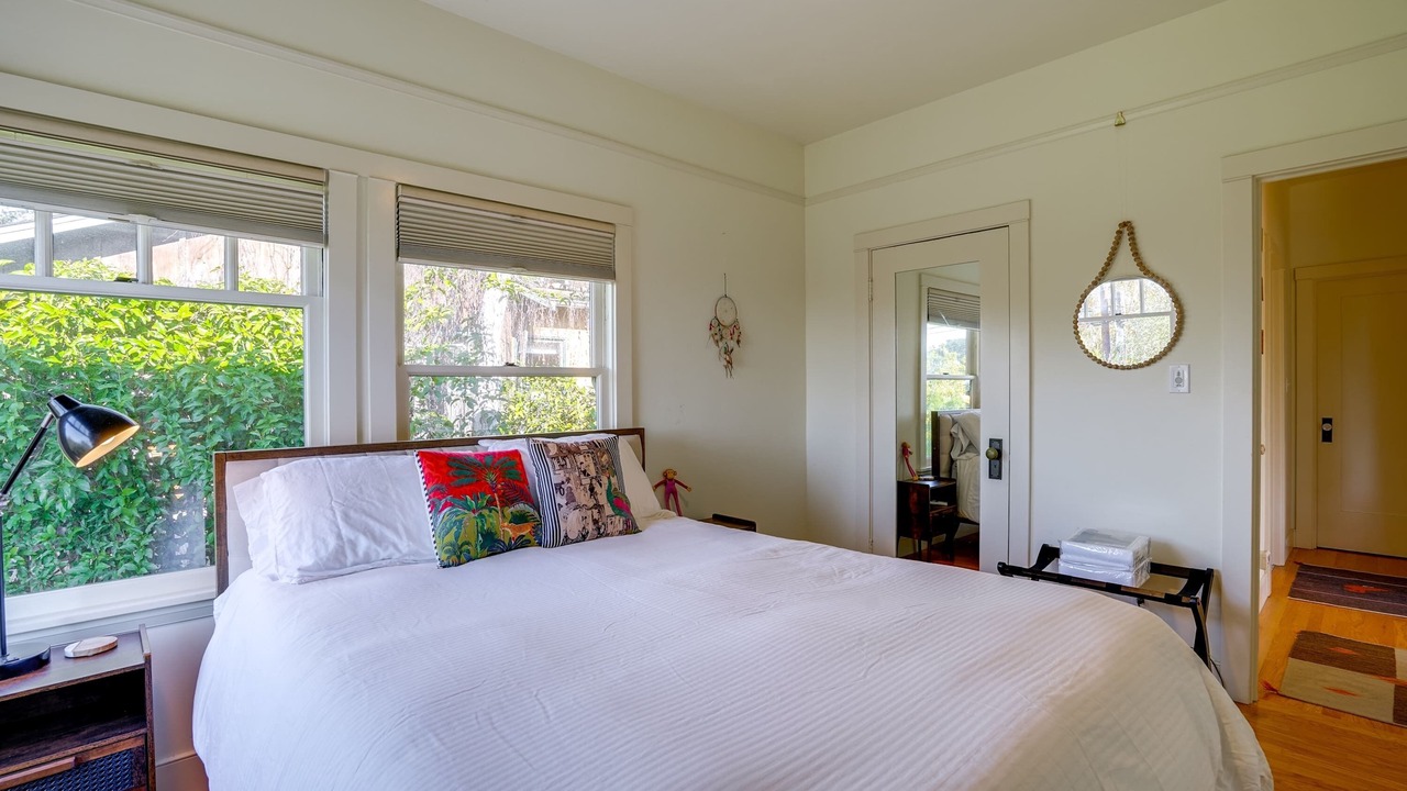 Photo of Bedroom in Berkeley Hills