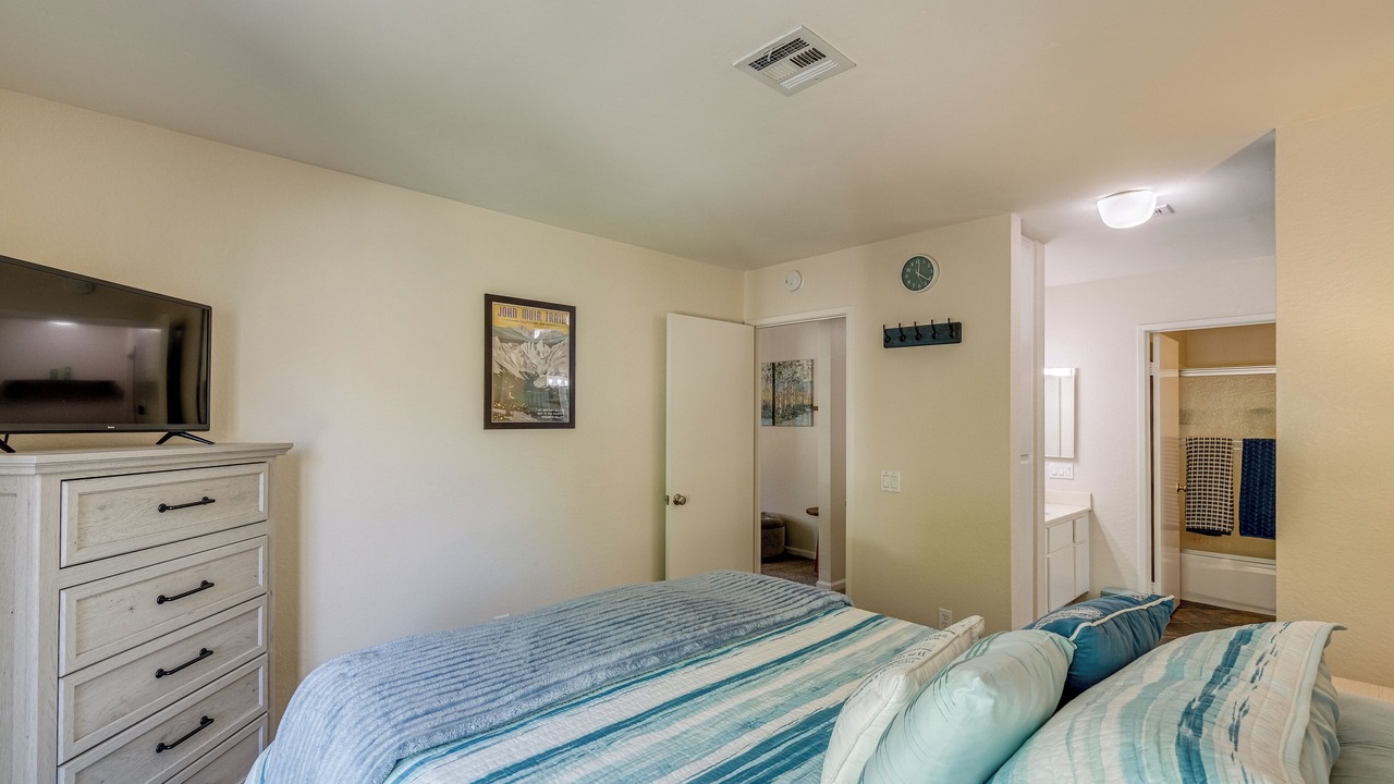 Photo of Bedroom in Mira Mesa