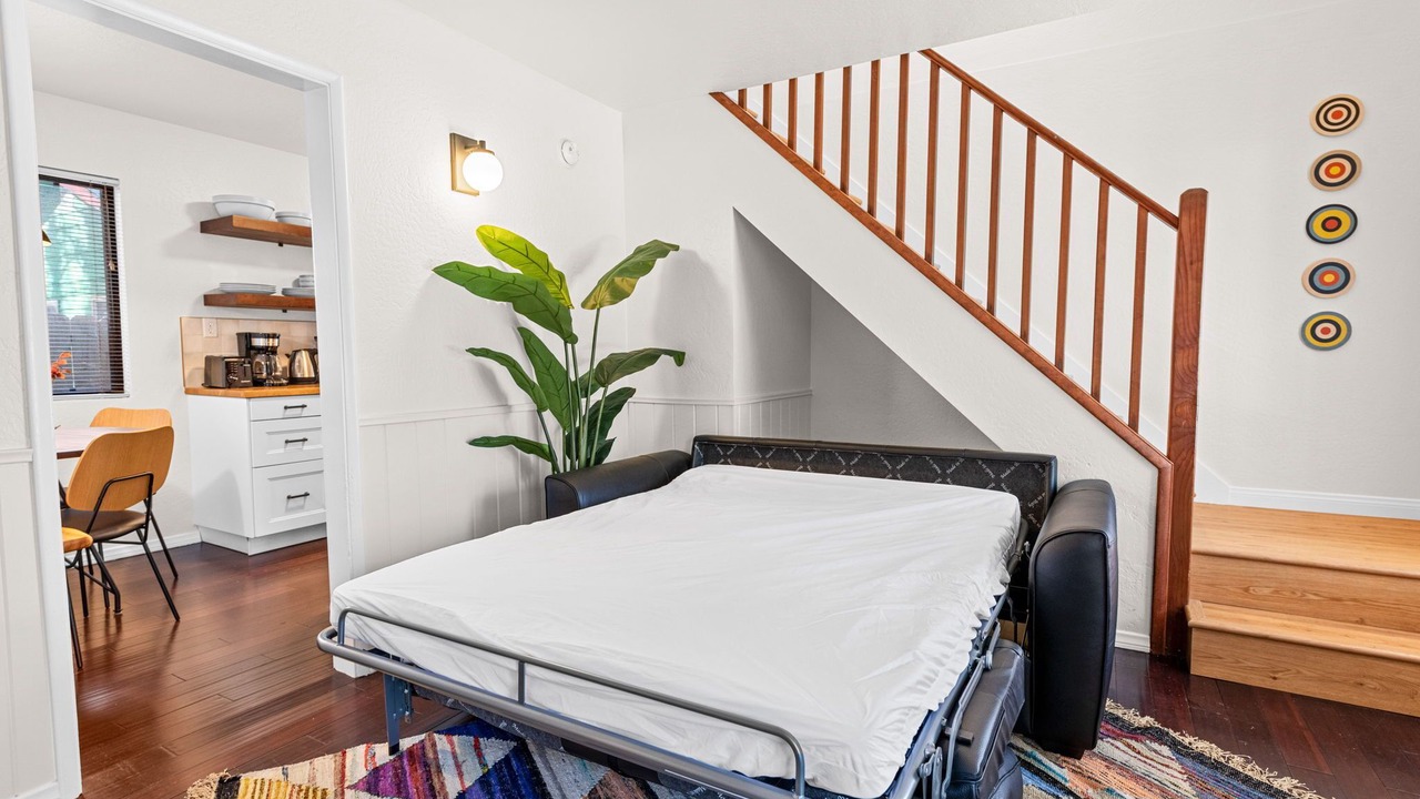 Photo of Bedroom in Summit Estates