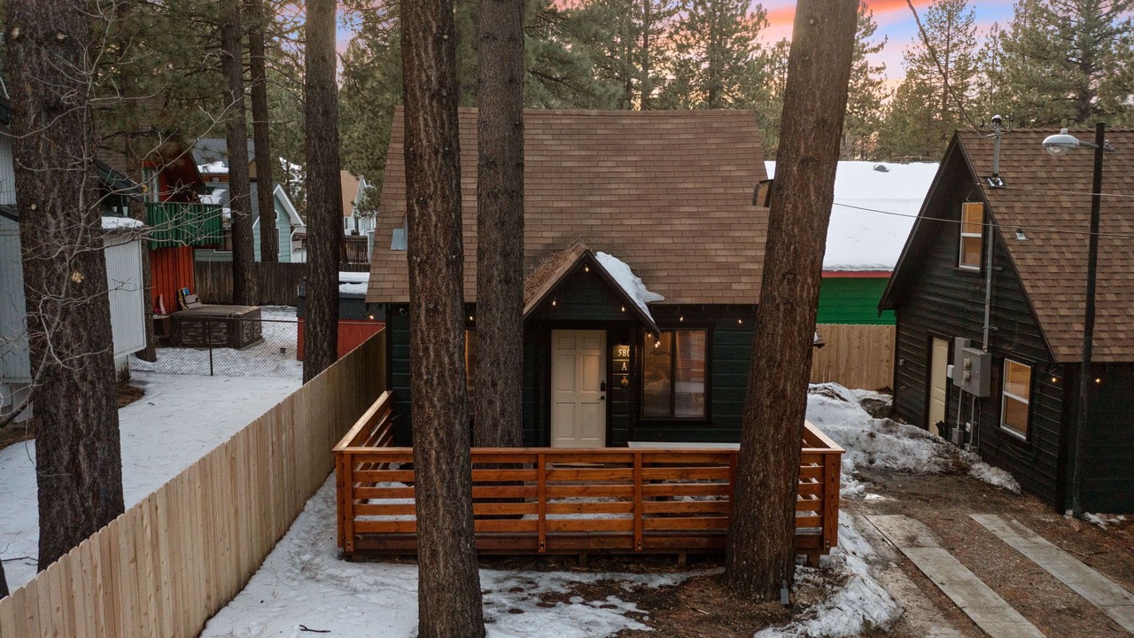 Photo of Outdoor in Summit Estates