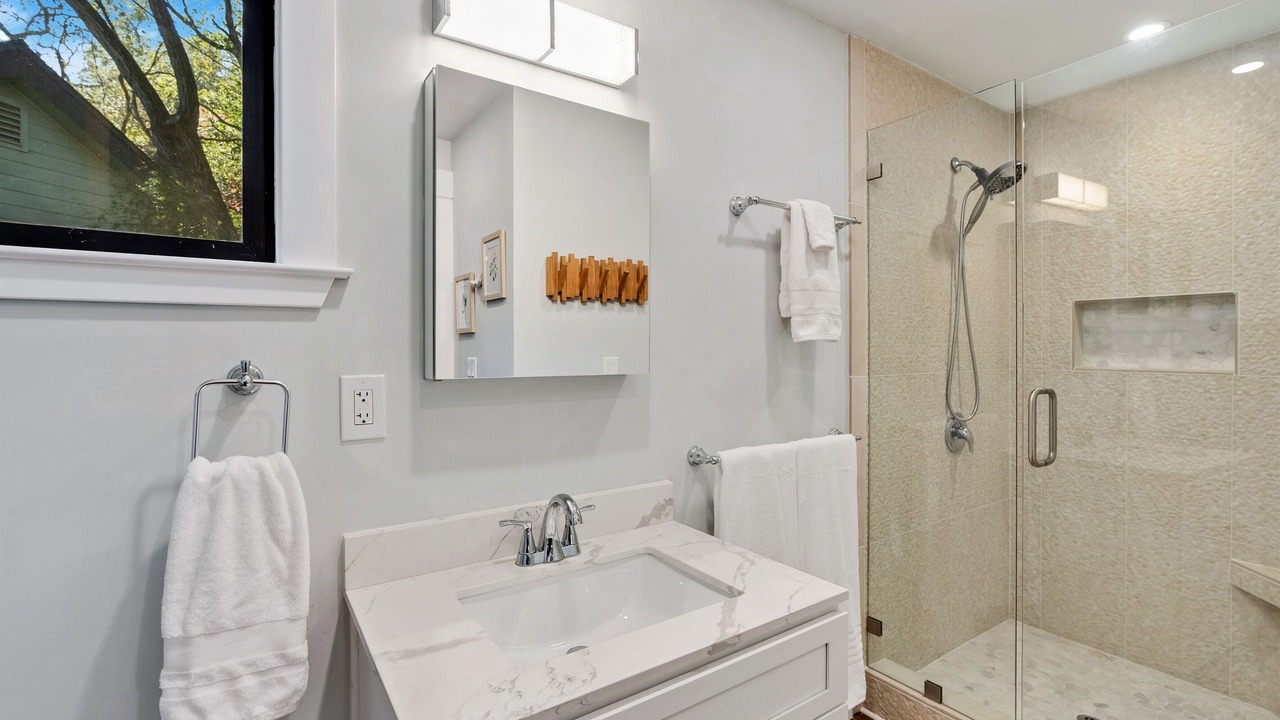 Photo of Bathroom in Bennett Valley