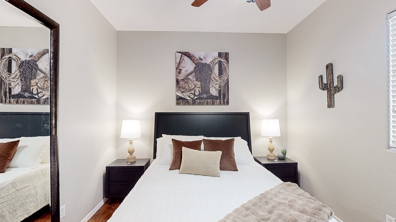 Photo of Bedroom in Gold Canyon
