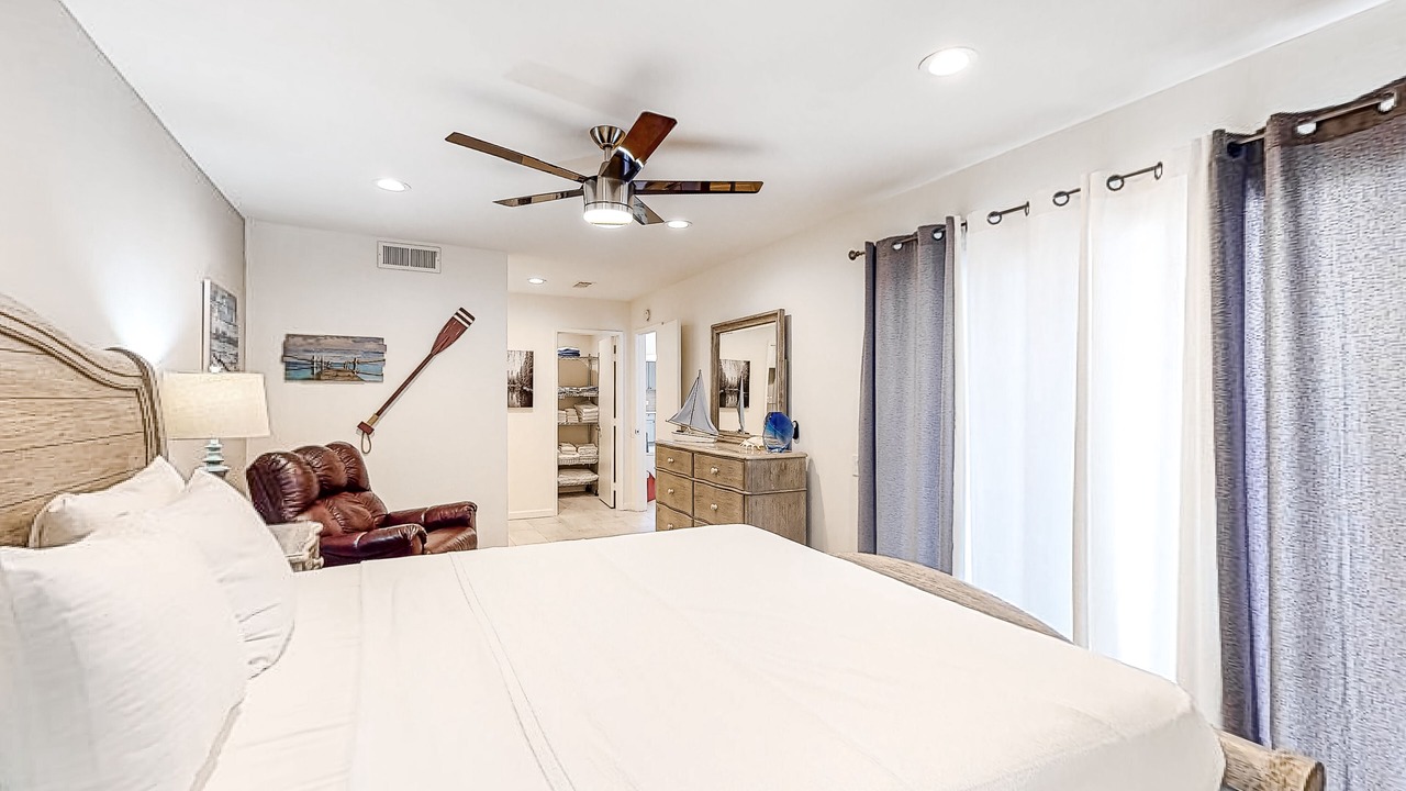Photo of Bedroom in Palm Desert