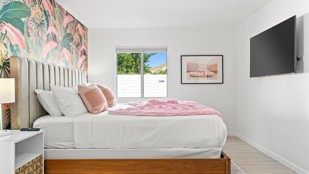 Photo of Bedroom in Desert Park Estates