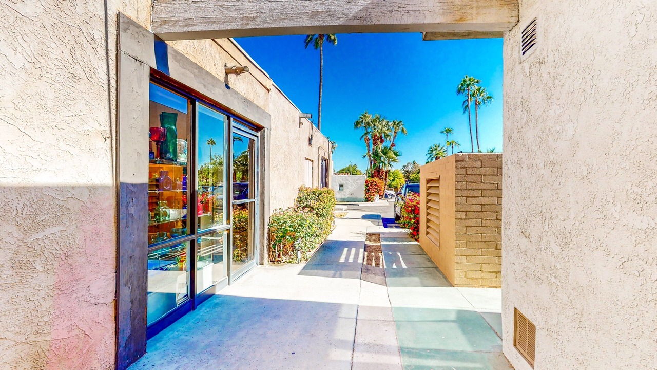Photo of Outdoor in Uptown Design District