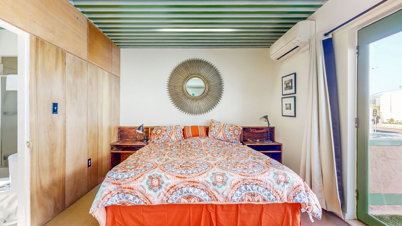 Photo of Bedroom in Uptown Design District