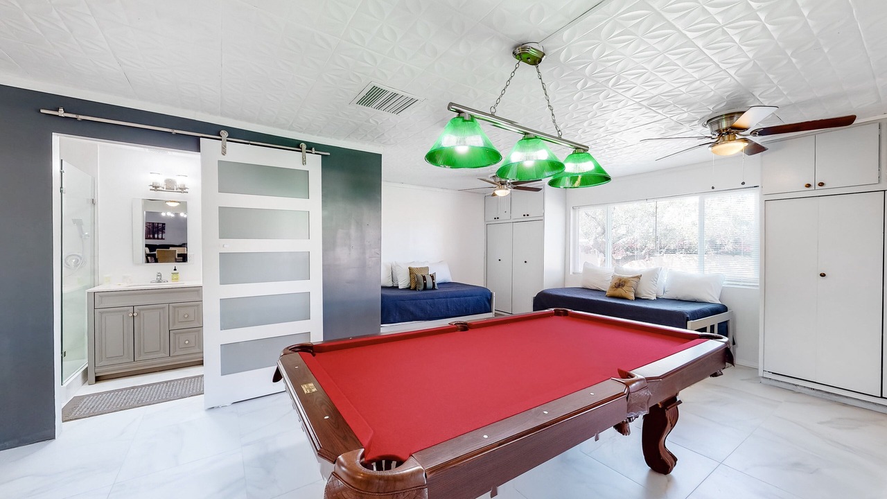 Photo of Bedroom in Indian Canyon