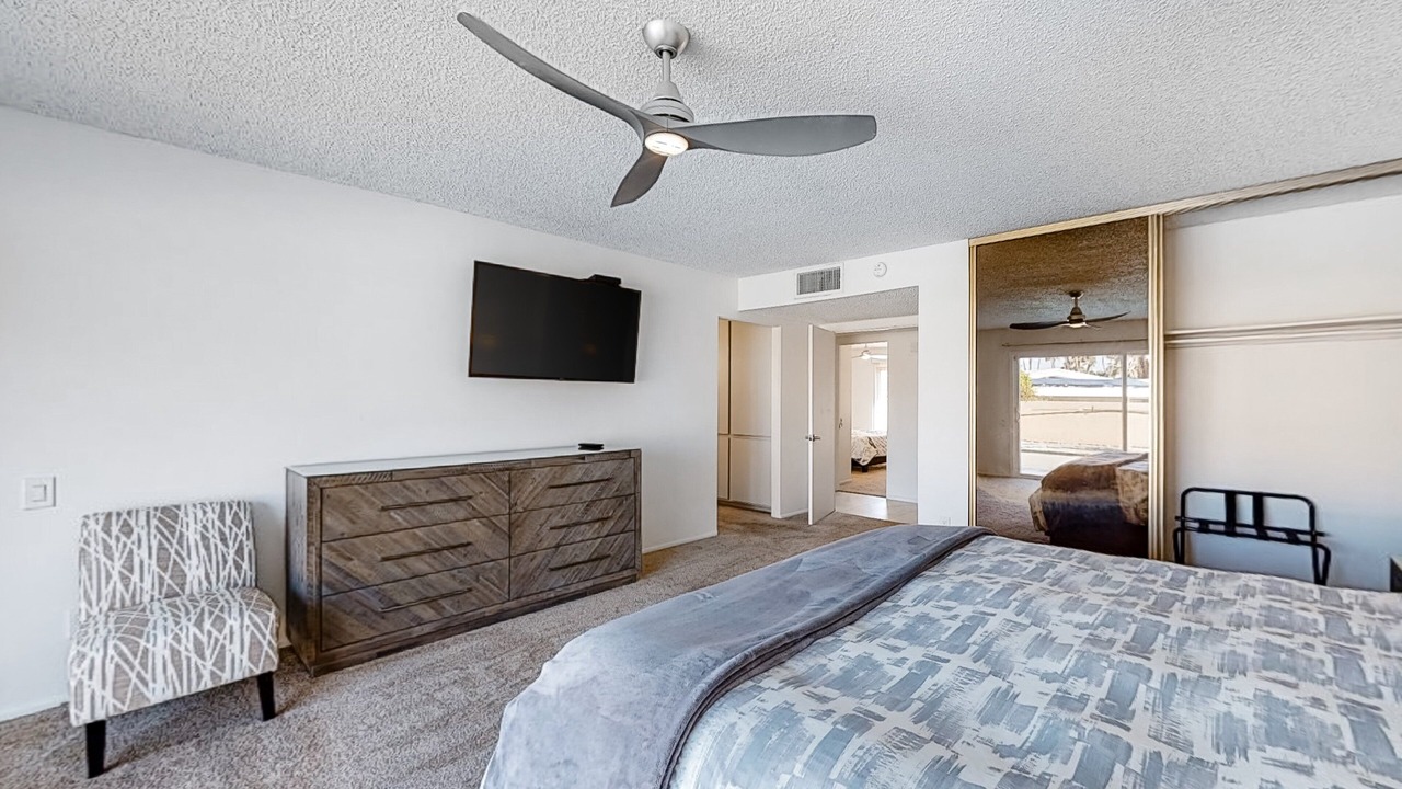 Photo of Bedroom in Indian Canyon