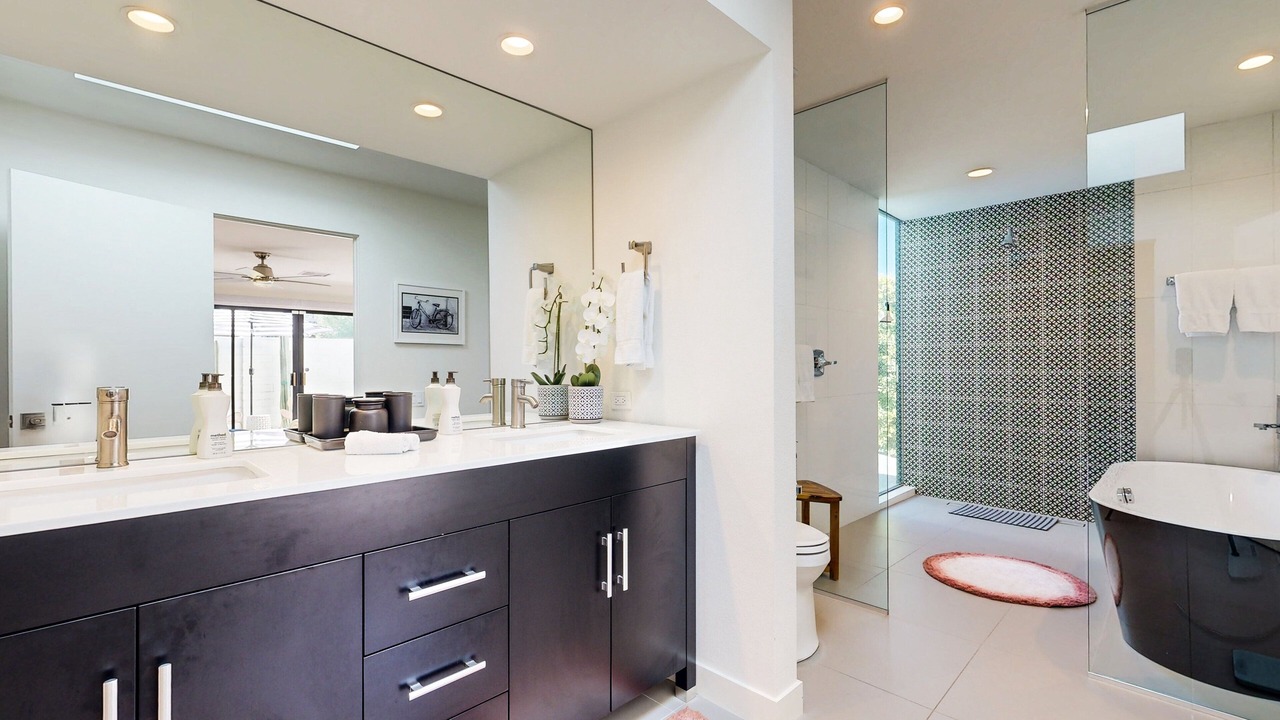 Photo of Bathroom in Palm Desert