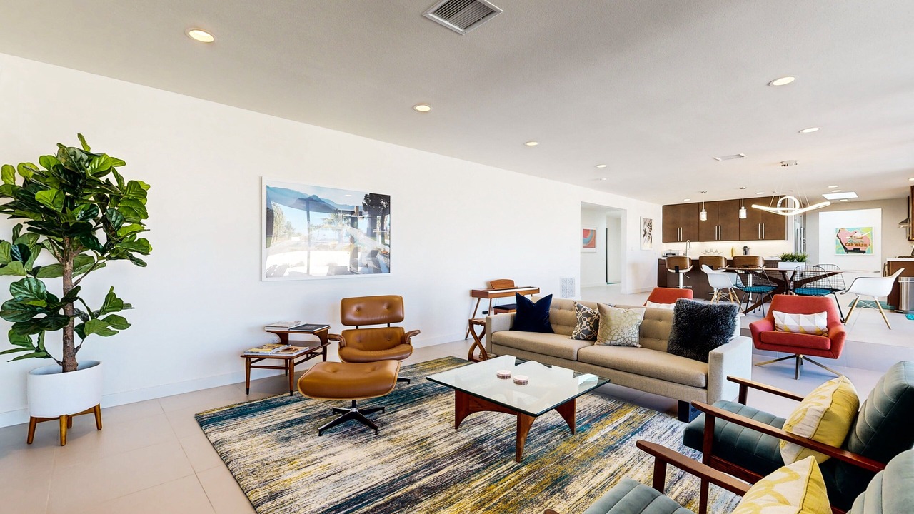 Photo of Livingroom in Palm Desert