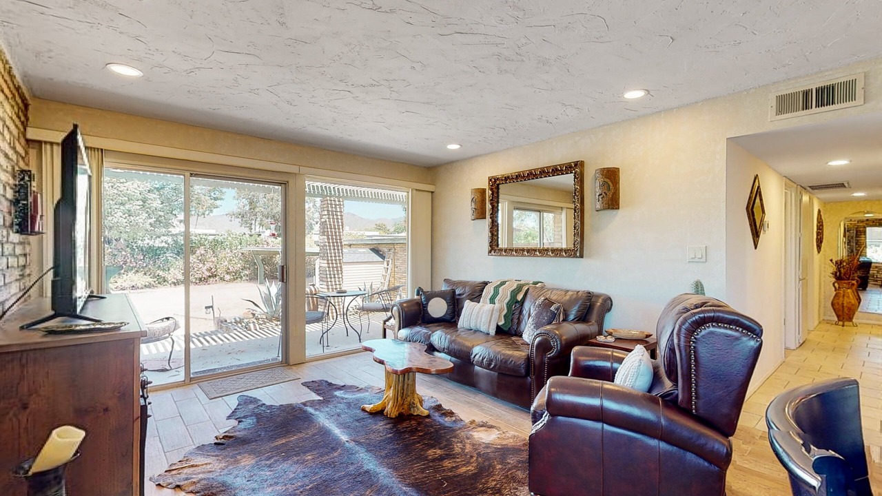 Photo of Livingroom in Carefree