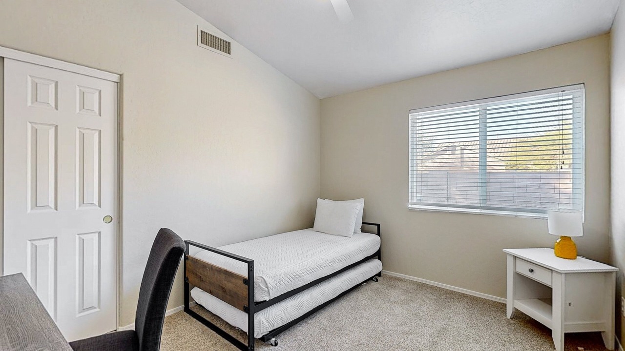 Photo of Bedroom in East Mesa