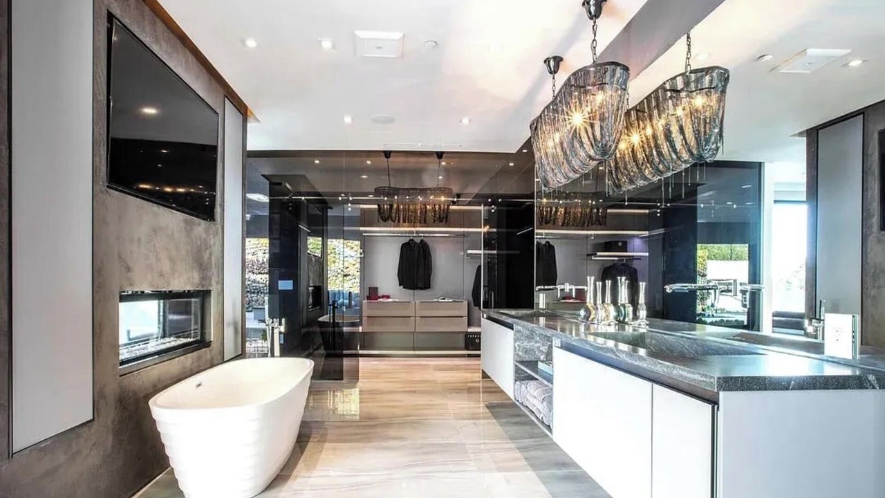 Photo of Bathroom in Beverly Hills