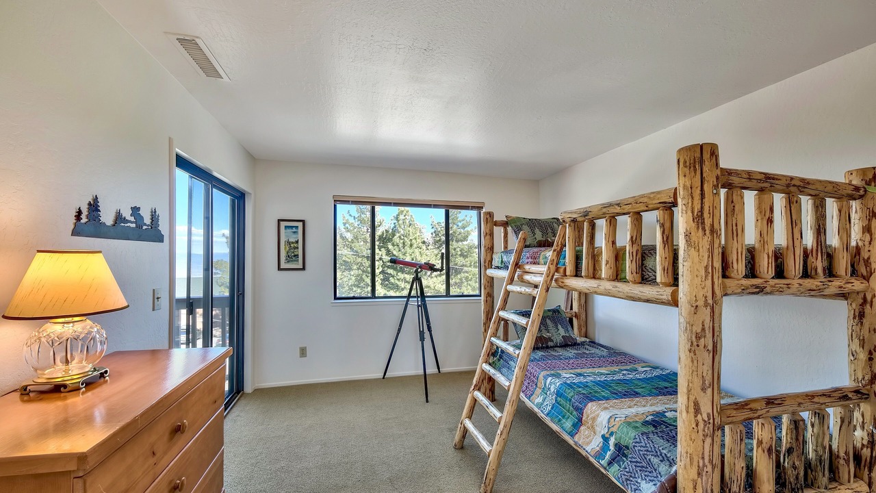Photo of Bedroom in Tahoe Village