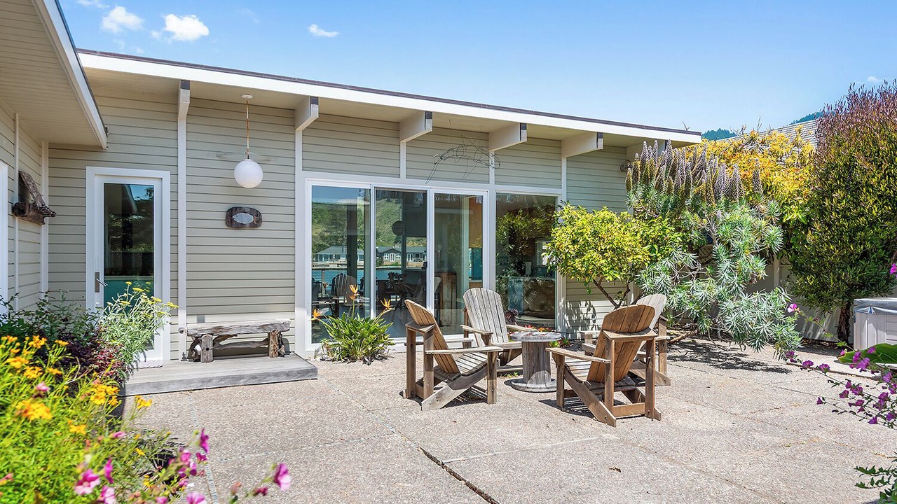 Photo of Patio Balcony in Stinson Beach