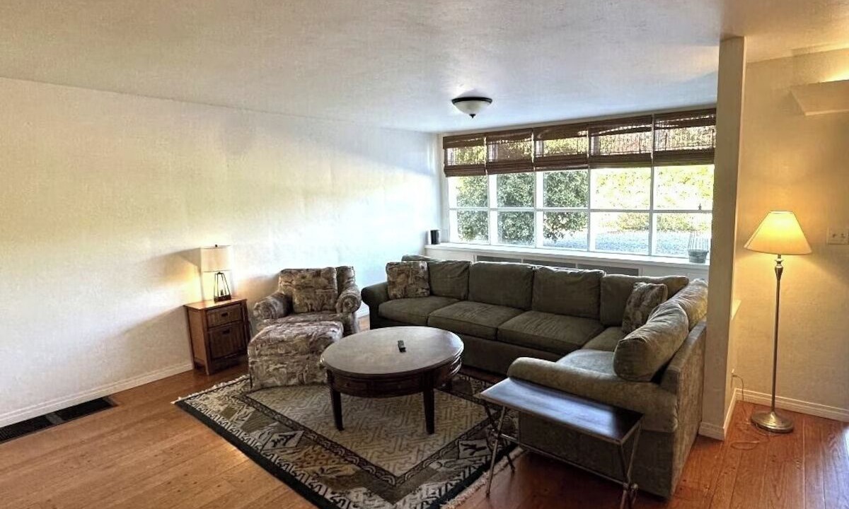 Photo of Livingroom in Fallbrook
