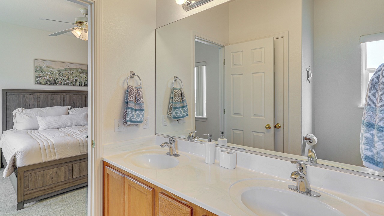 Photo of Bathroom in Bullhead City