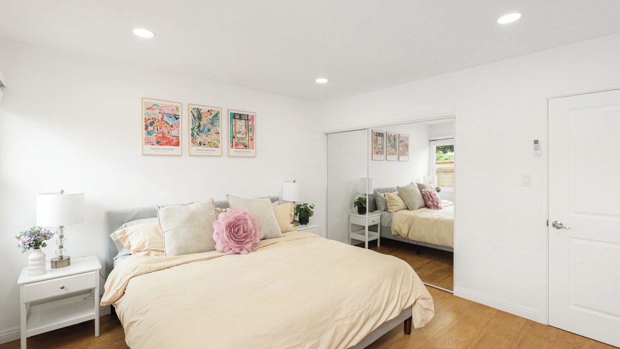 Photo of Bedroom in Midway City