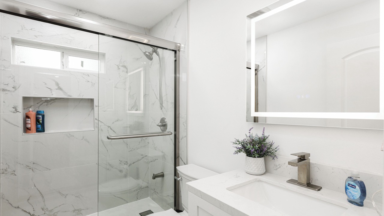 Photo of Bathroom in Midway City