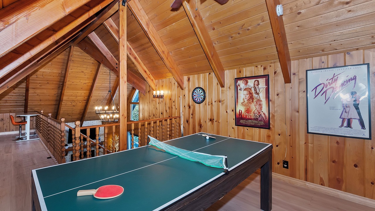Photo of Bedroom in Crestline