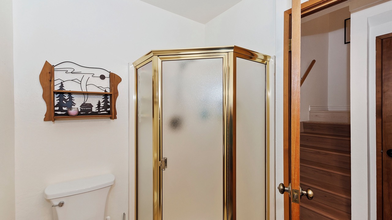 Photo of Bathroom in Crestline