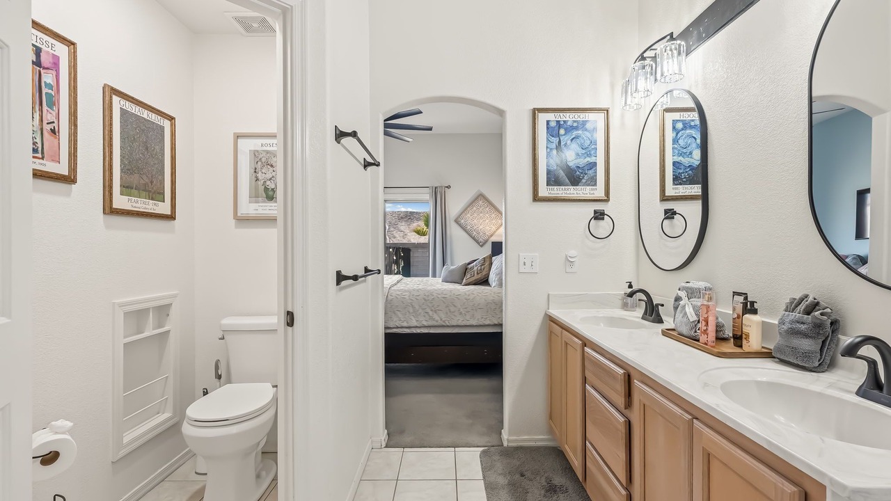 Photo of Bathroom in Bullhead City