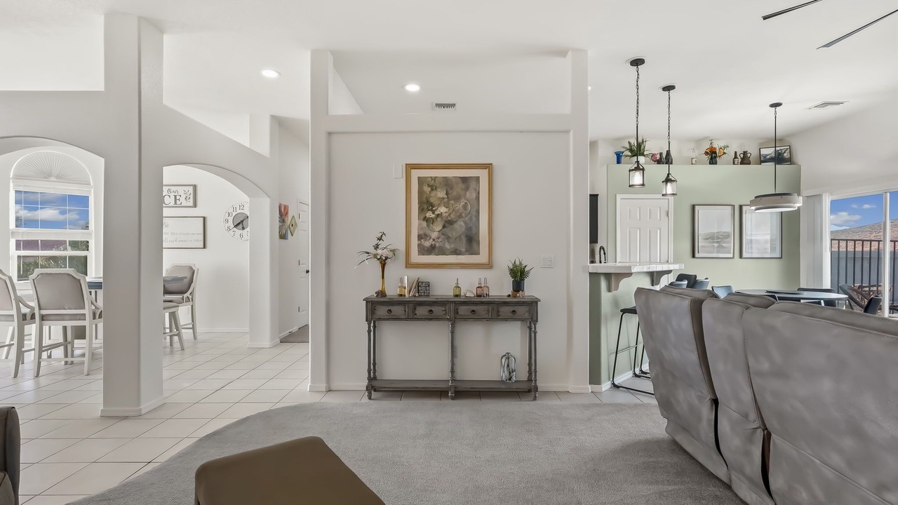 Photo of Livingroom in Bullhead City