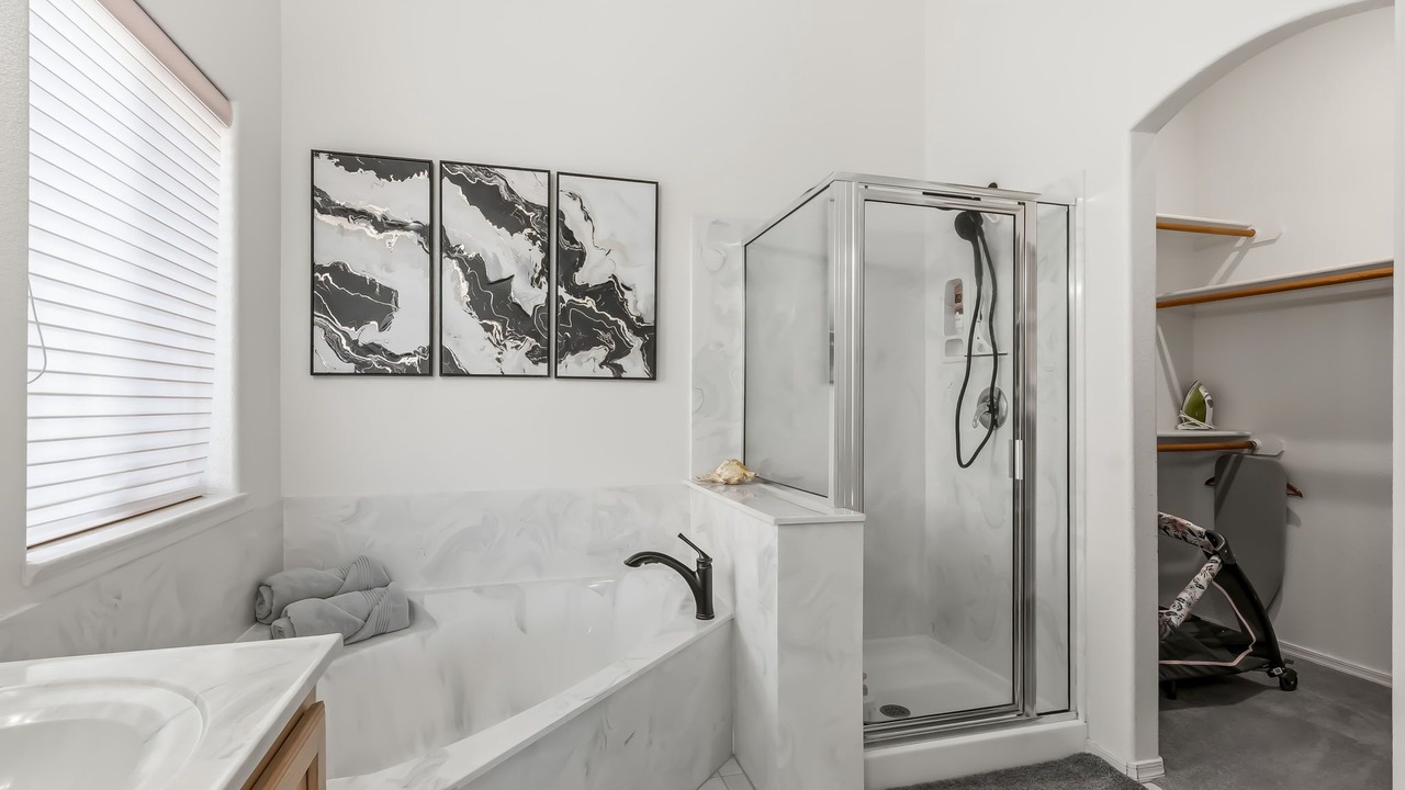 Photo of Bathroom in Bullhead City