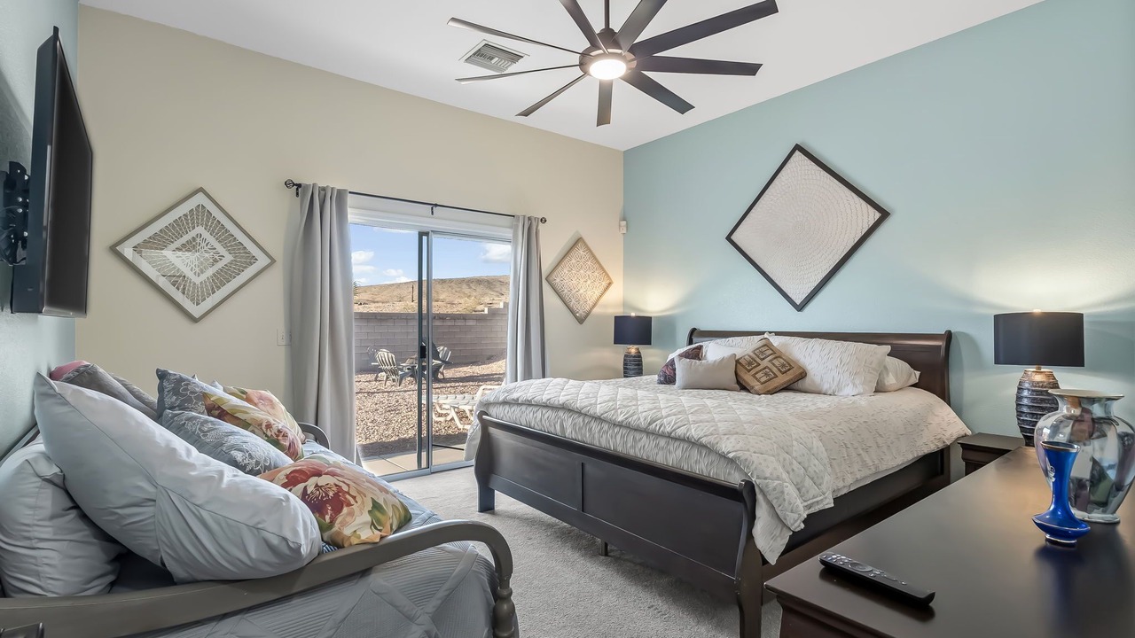 Photo of Bedroom in Bullhead City