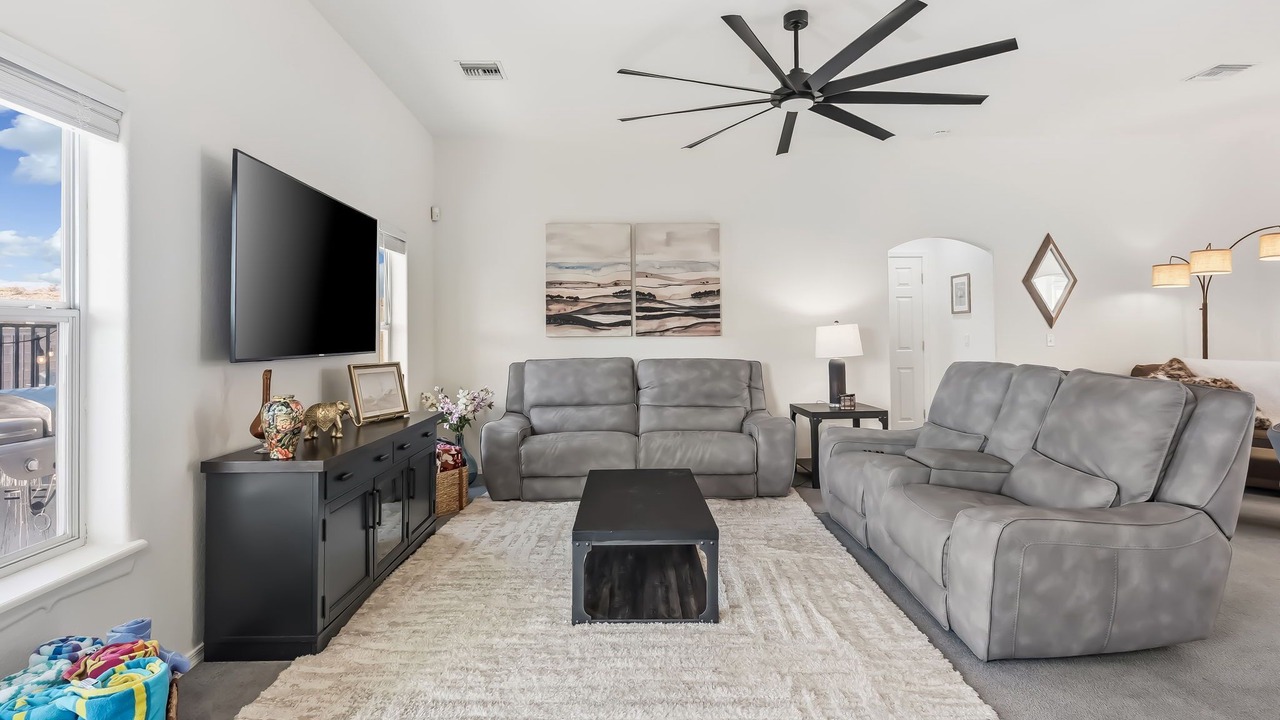 Photo of Livingroom in Bullhead City