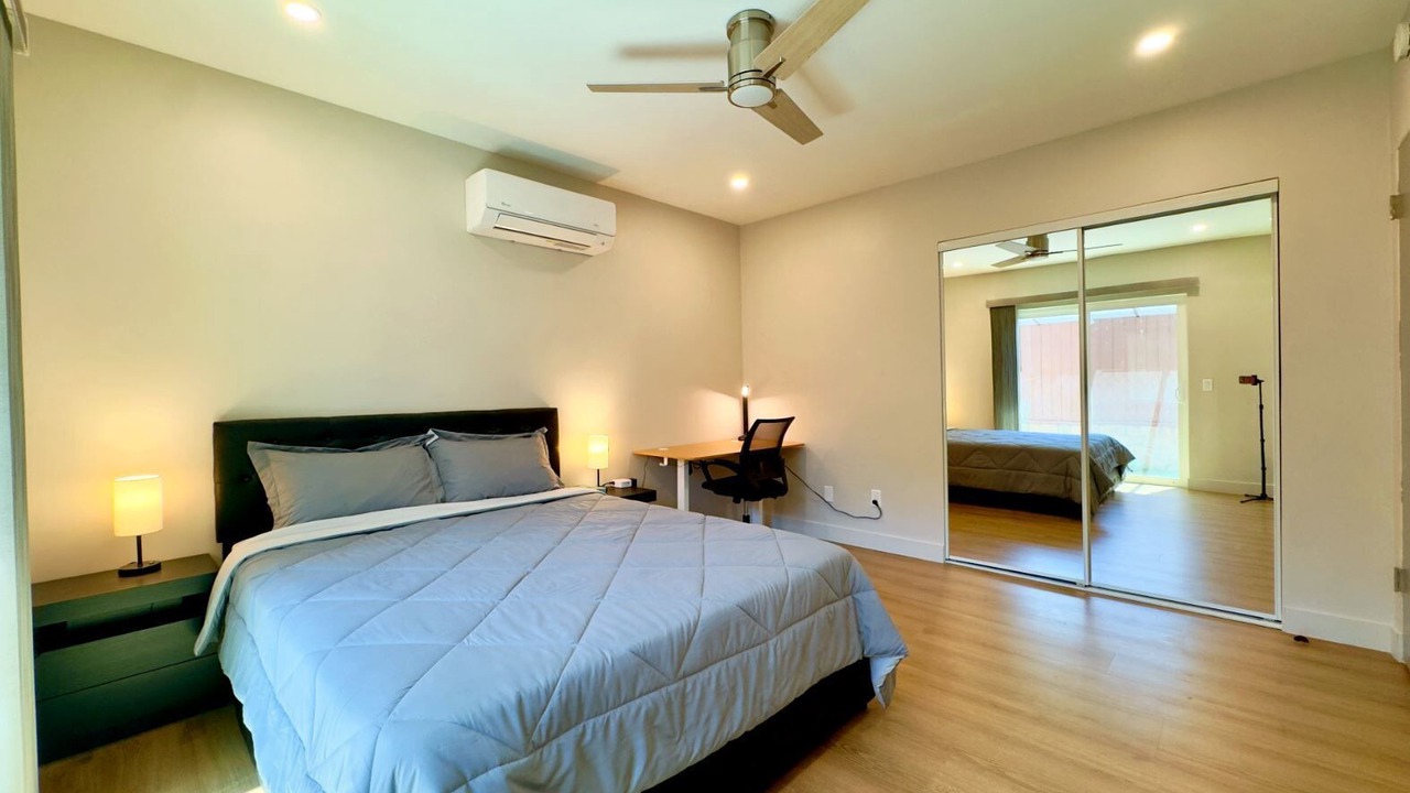Photo of Bedroom in Woodland Hills